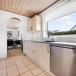Villa Cozy And Spacious Townhouse In