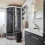 Cozy And Spacious Townhouse In