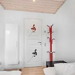 Villa Cozy And Spacious Townhouse In Års