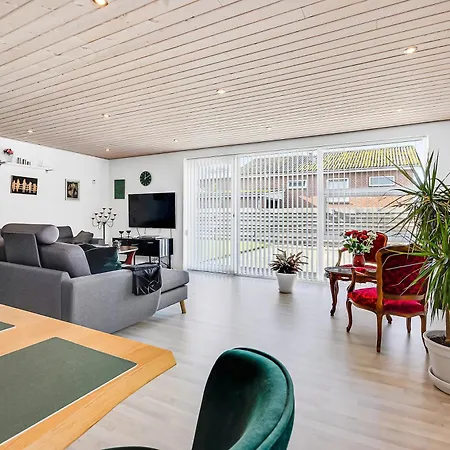 Cozy And Spacious Townhouse In Villa *