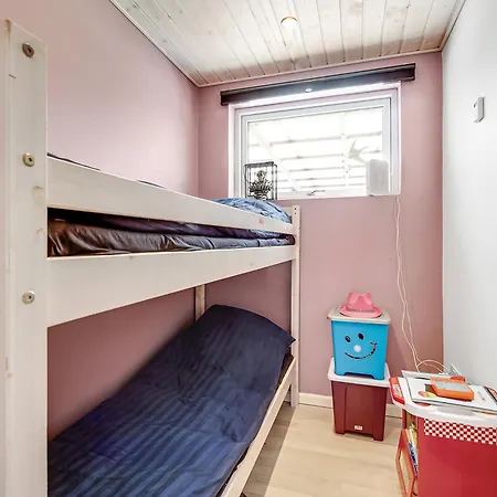 Cozy And Spacious Townhouse In