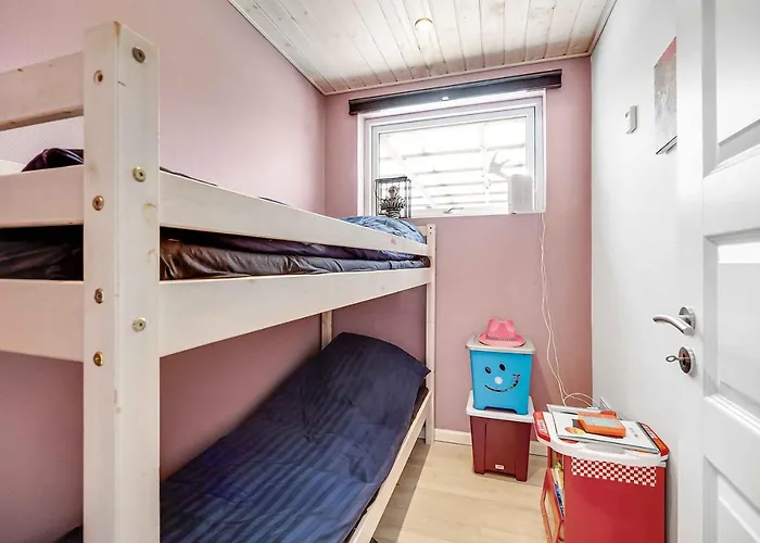 Cozy And Spacious Townhouse In Ars